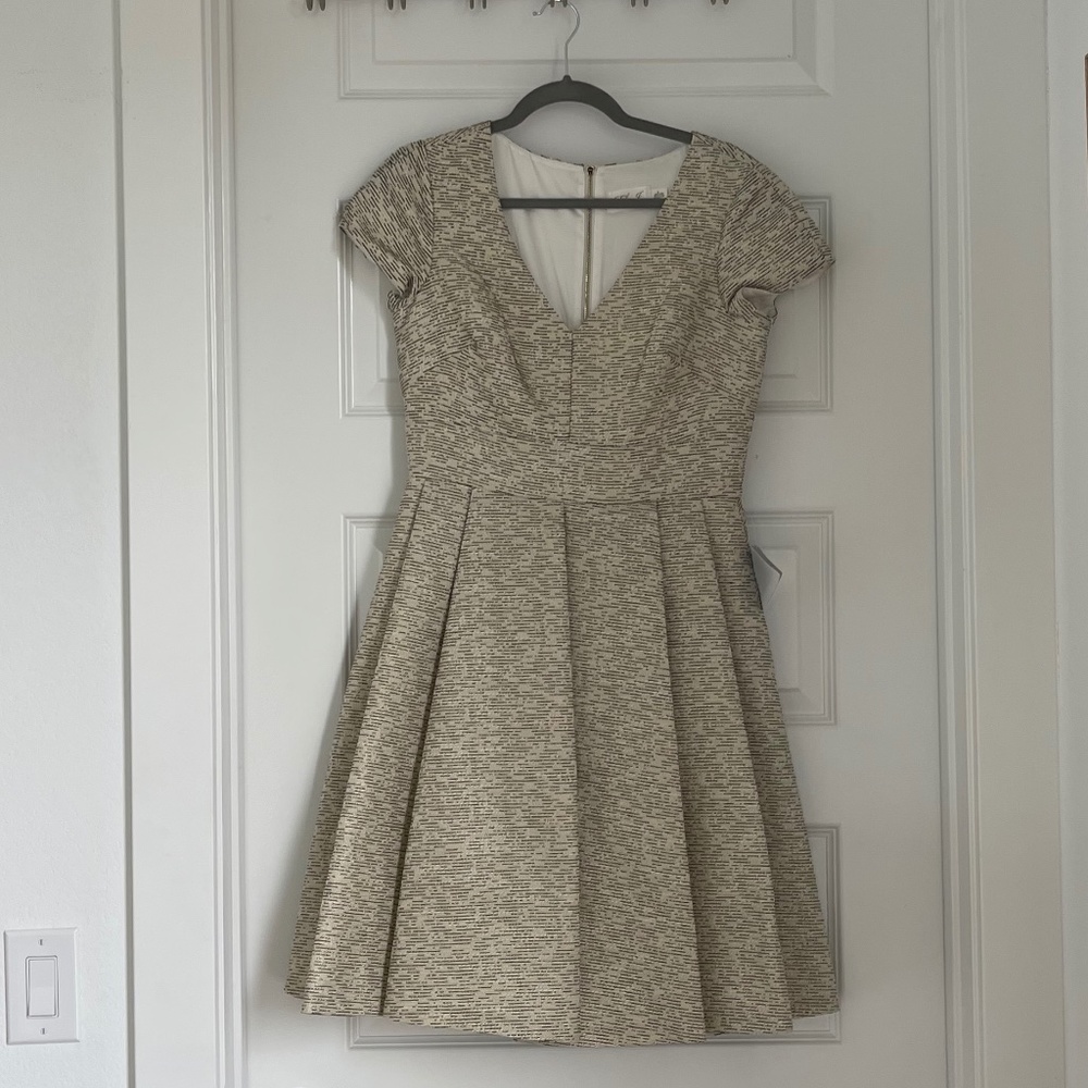 *NEW WITH TAGS* Eliza J Metallic Fit and Flare Cocktail Dress - Size 8
